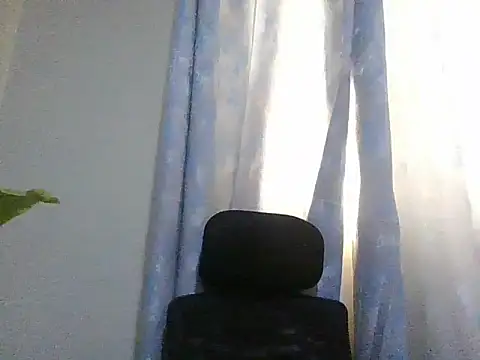 Snapshot of Horny_Hellen chatting on 06/04/26, 02:23 Horny Hellen online show from 06/04/26, 02:23