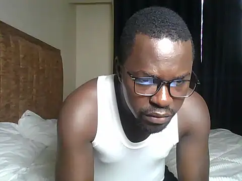 Snapshot of Horny_Hellen chatting on 06/05/26, 10:32 Horny Hellen online show from 06/05/26, 10:32