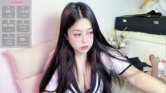 Snapshot of Nnnn-1118 chatting on 07/01/26, 06:40 Nnnn-1118 online show from 07/01/26, 06:40