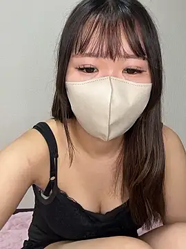 Snapshot of Moka__7moka chatting on 07/21/26, 12:40 Moka 7moka online show from 07/21/26, 12:40