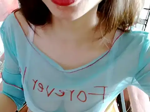 Snapshot of BBi-0829 chatting on 06/08/26, 01:50 BBi-0829 online show from 06/08/26, 01:50