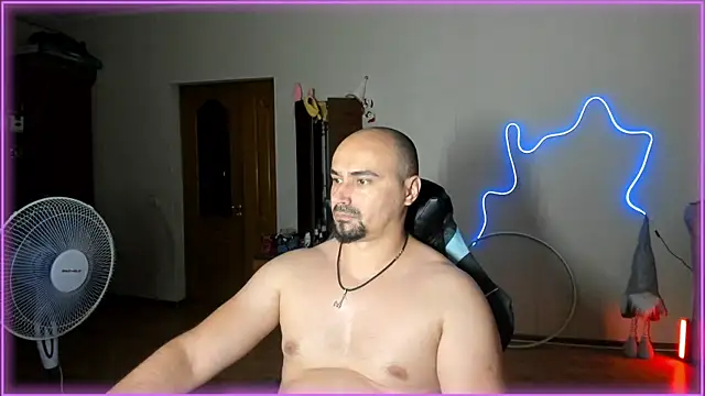 Snapshot of -SexyDaddy- chatting on 07/20/26, 07:38 -SexyDaddy- online show from 07/20/26, 07:38