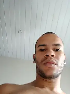 Snapshot of Carlosxnts chatting on 06/17/26, 04:30 Carlosxnts online show from 06/17/26, 04:30