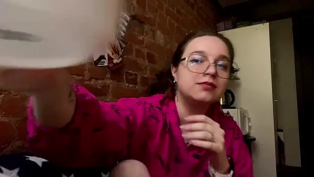 DaliLove online show from 05/30/26, 05:43
