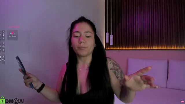 rebecaa grey online show from 07/07/26, 01:59