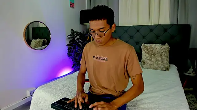 Camilo Santoss online show from 06/20/26, 12:52