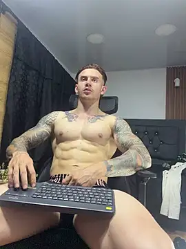 Snapshot of paulthompson_ chatting on 07/19/26, 06:06 paulthompson online show from 07/19/26, 06:06