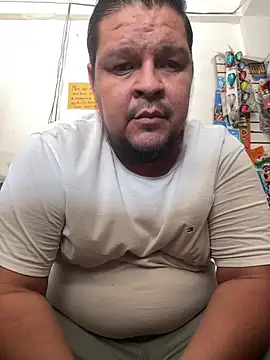 Snapshot of fercho25rv chatting on 05/30/26, 09:23 fercho25rv online show from 05/30/26, 09:23