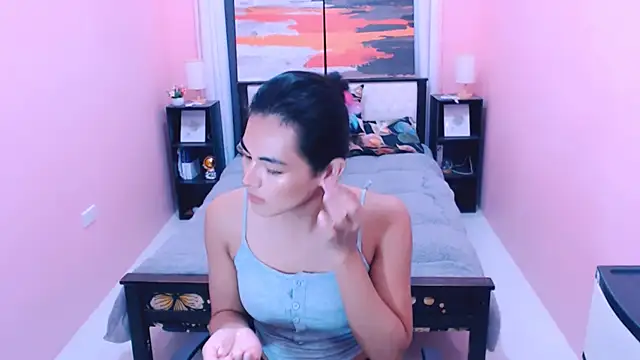 Snapshot of MiamoreAmara69 chatting on 07/26/26, 01:58 MiamoreAmara69 online show from 07/26/26, 01:58