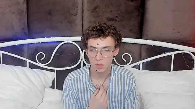 Jacob Davidson online show from 06/05/26, 06:52