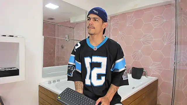 Snapshot of Jared_Cole chatting on 06/19/26, 11:14 Jared Cole online show from 06/19/26, 11:14