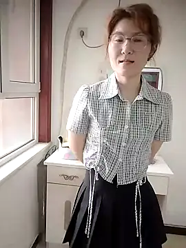 Snapshot of gaoyan880526 chatting on 06/18/26, 10:30 gaoyan880526 online show from 06/18/26, 10:30