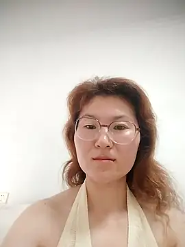 Snapshot of gaoyan880526 chatting on 06/20/26, 03:20 gaoyan880526 online show from 06/20/26, 03:20
