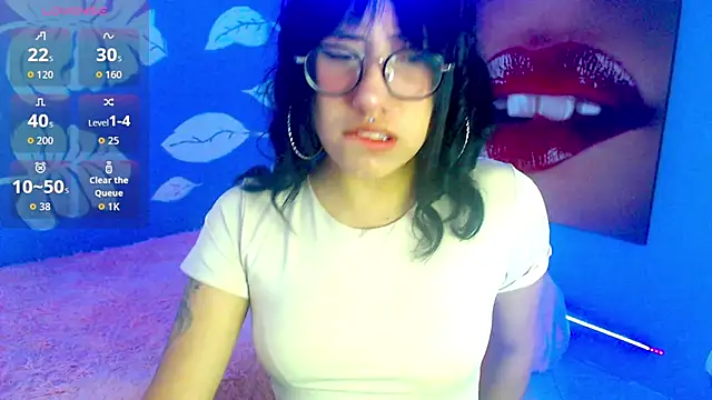 Snapshot of eli_doll chatting on 07/21/26, 11:12 eli doll online show from 07/21/26, 11:12