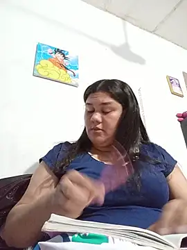 Snapshot of Keylins chatting on 07/18/26, 03:16 Keylins online show from 07/18/26, 03:16