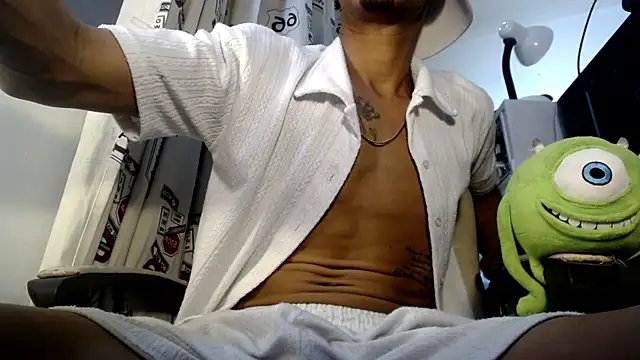 Snapshot of Brendt_Hotx chatting on 07/15/26, 11:10 Brendt Hotx online show from 07/15/26, 11:10