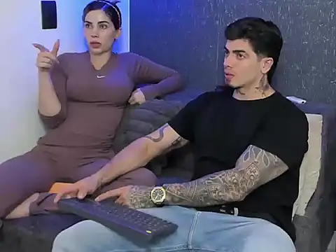 latin couple04 online show from 06/01/26, 03:08