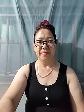 Snapshot of Ai_babylove chatting on 06/18/26, 02:12 Ai babylove online show from 06/18/26, 02:12