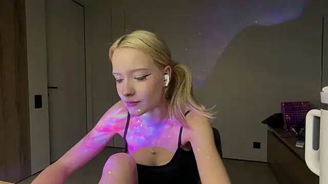Anny qte online show from 06/14/26, 04:53