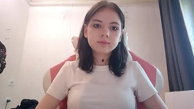 MilaTease online show from 06/01/26, 05:09