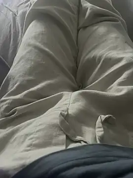 sexyboyeee55 online show from 05/31/26, 11:50