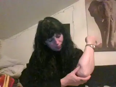 Snapshot of sexujuly88 chatting on 12/01/24, 09:59 sexujuly88 online show from 12/01/24, 09:59