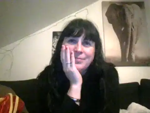 Snapshot of sexujuly88 chatting on 01/09/25, 11:24 sexujuly88 online show from 01/09/25, 11:24