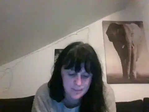 Snapshot of sexujuly88 chatting on 01/16/25, 10:44 sexujuly88 online show from 01/16/25, 10:44