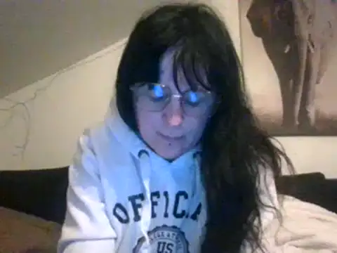 Snapshot of sexujuly88 chatting on 01/24/25, 06:57 sexujuly88 online show from 01/24/25, 06:57