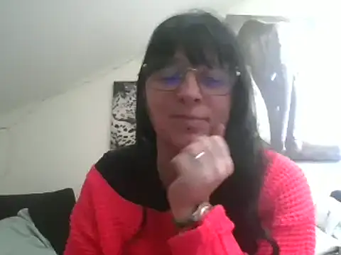 Snapshot of sexujuly88 chatting on 02/07/25, 09:47 sexujuly88 online show from 02/07/25, 09:47