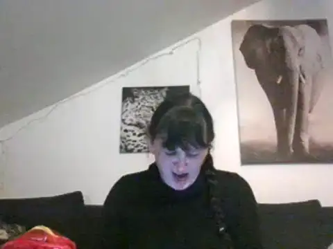 Snapshot of sexujuly88 chatting on 02/27/25, 09:47 sexujuly88 online show from 02/27/25, 09:47