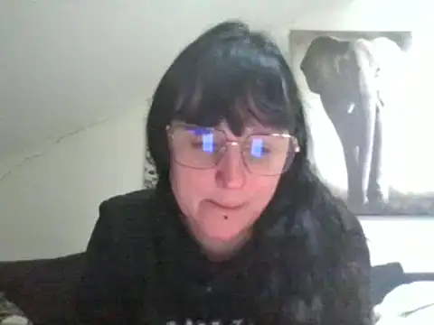 Snapshot of sexujuly88 chatting on 02/28/25, 08:42 sexujuly88 online show from 02/28/25, 08:42