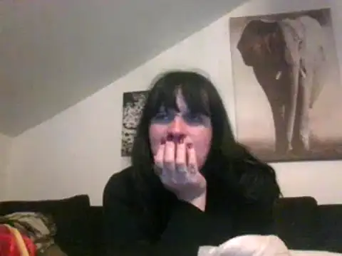 Snapshot of sexujuly88 chatting on 10/12/25, 08:30 sexujuly88 online show from 10/12/25, 08:30