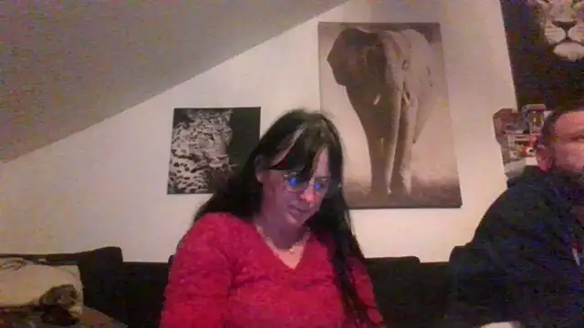 Snapshot of sexujuly88 chatting on 11/22/25, 10:31 sexujuly88 online show from 11/22/25, 10:31