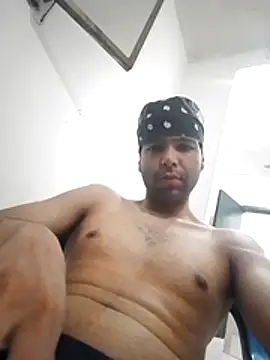 Snapshot of Cristianwiwif chatting on 07/18/26, 04:33 Cristianwiwif online show from 07/18/26, 04:33