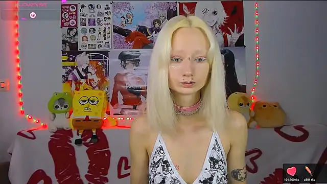Snapshot of Katia_Nabiee chatting on 06/16/26, 04:15 Katia Nabiee online show from 06/16/26, 04:15