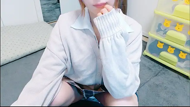 Snapshot of Wasabi_Love chatting on 06/18/26, 09:47 Wasabi Love online show from 06/18/26, 09:47