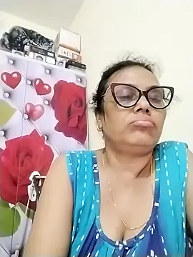 chatterjeesayani567 online show from 07/21/26, 05:32
