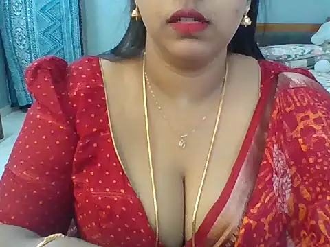 Snapshot of Tamil_hot_Meenu chatting on 06/24/26, 08:13 Tamil hot Meenu online show from 06/24/26, 08:13
