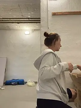 Snapshot of PregnantEmilia chatting on 07/04/26, 09:15 PregnantEmilia online show from 07/04/26, 09:15