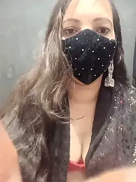 Snapshot of Lovely-Manisha143 chatting on 06/15/26, 05:09 Lovely-Manisha143 online show from 06/15/26, 05:09