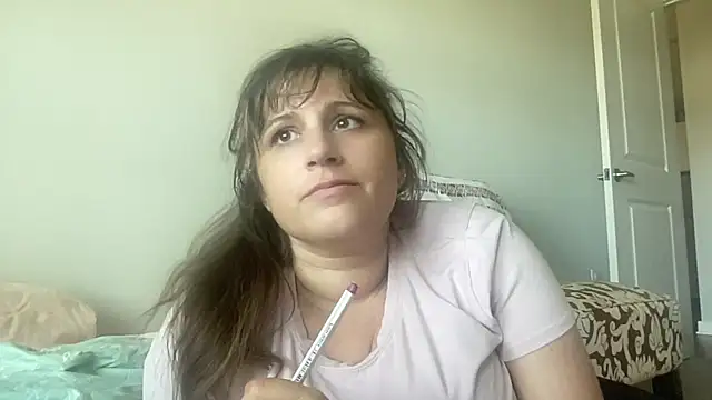 maddiliz online show from 10/03/25, 04:37