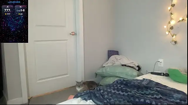 maddiliz online show from 11/27/25, 02:02