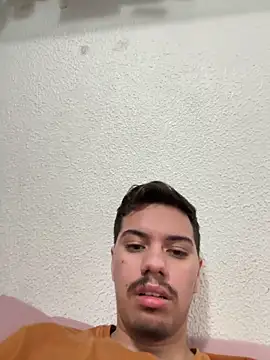 Deliciinha2 online show from 06/11/26, 03:21