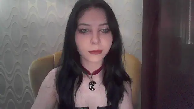 Snapshot of RileyTight chatting on 07/02/26, 08:31 RileyTight online show from 07/02/26, 08:31