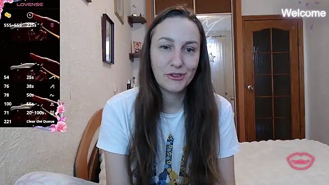 Snapshot of Yevgeshka-Milashka chatting on 01/17/26, 06:18 Yevgeshka-Milashka online show from 01/17/26, 06:18