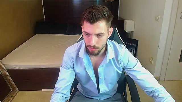 Snapshot of FelixRook chatting on 07/31/26, 04:12 FelixRook online show from 07/31/26, 04:12