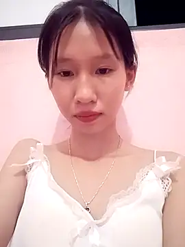 Snapshot of Abi_girl12 chatting on 06/08/26, 02:28 Abi girl12 online show from 06/08/26, 02:28