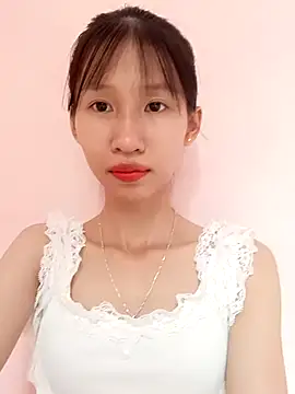 Snapshot of Abi_girl12 chatting on 06/27/26, 04:39 Abi girl12 online show from 06/27/26, 04:39
