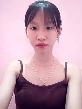 Snapshot of Abi_girl12 chatting on 06/27/26, 02:55 Abi girl12 online show from 06/27/26, 02:55